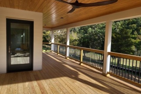 Decks and Exteriors thumbnail