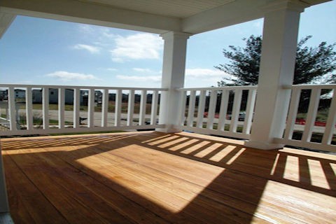 Decks and Exteriors thumbnail